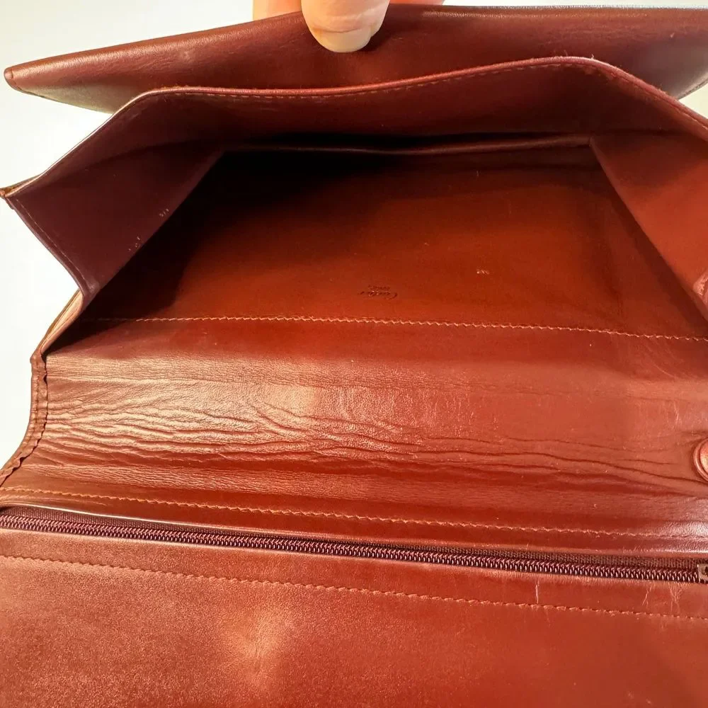 CARTIER Burgundy Bordeaux Leather Clutch Purse Bag - Authentic - Picture 11 of 16